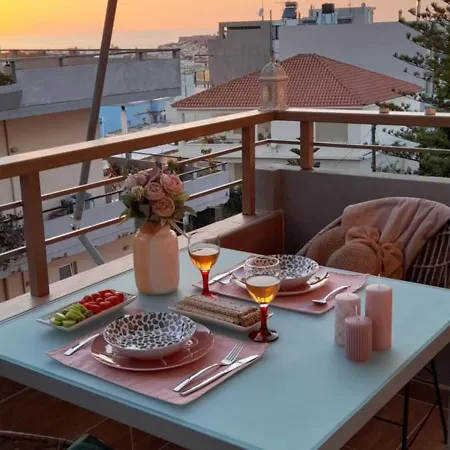 Lovebirds Luxury