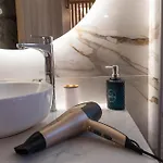 Lovebirds Luxury Апартаменти *