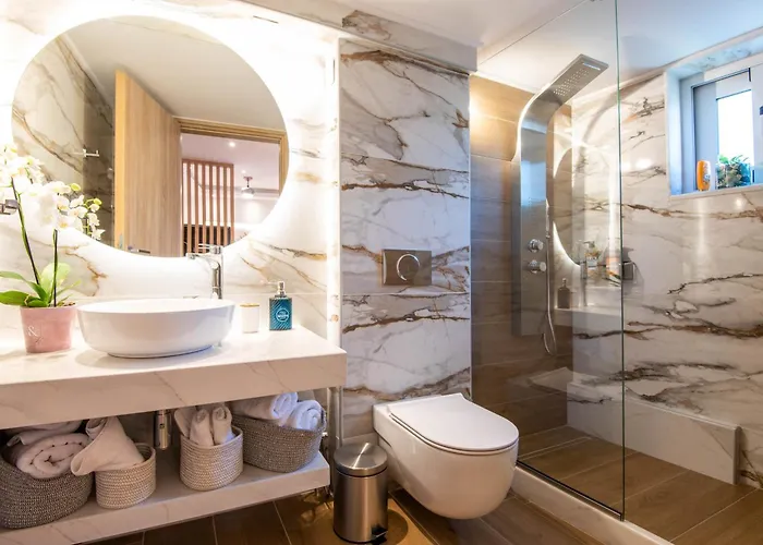 Lovebirds Luxury Rethymno