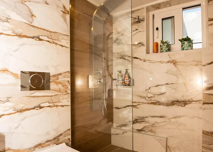 Lovebirds Luxury * Rethymno